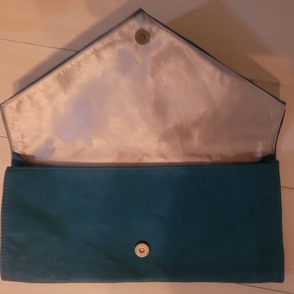 American Eagle Envelope Clutch - Picture 2 of 3